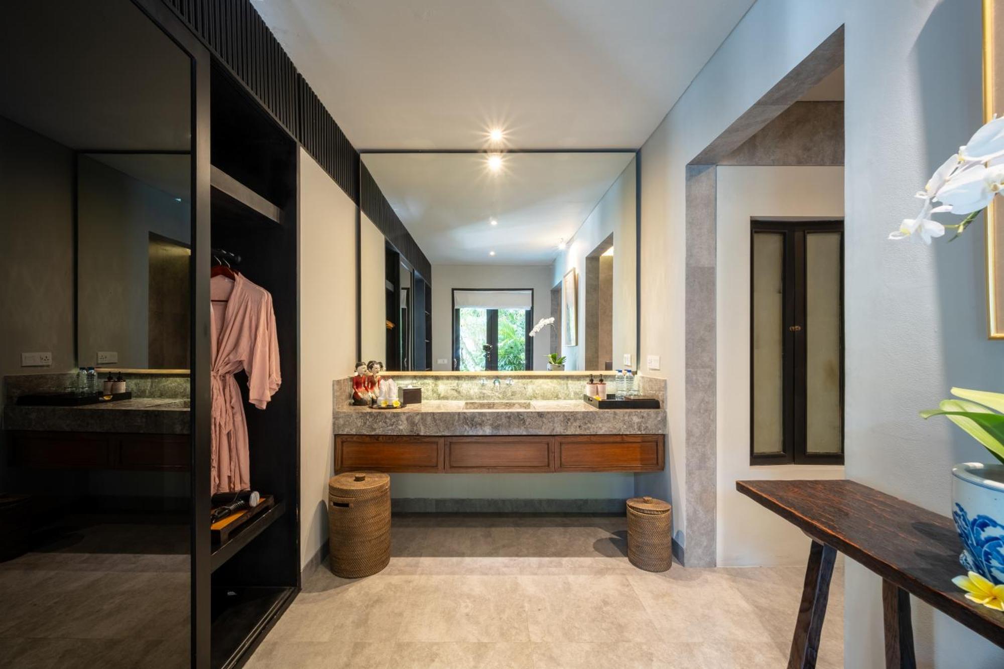 Villa De Suma - Fully Staffed Luxury Villa, Walk To The Beach! 塞米亚克 外观 照片