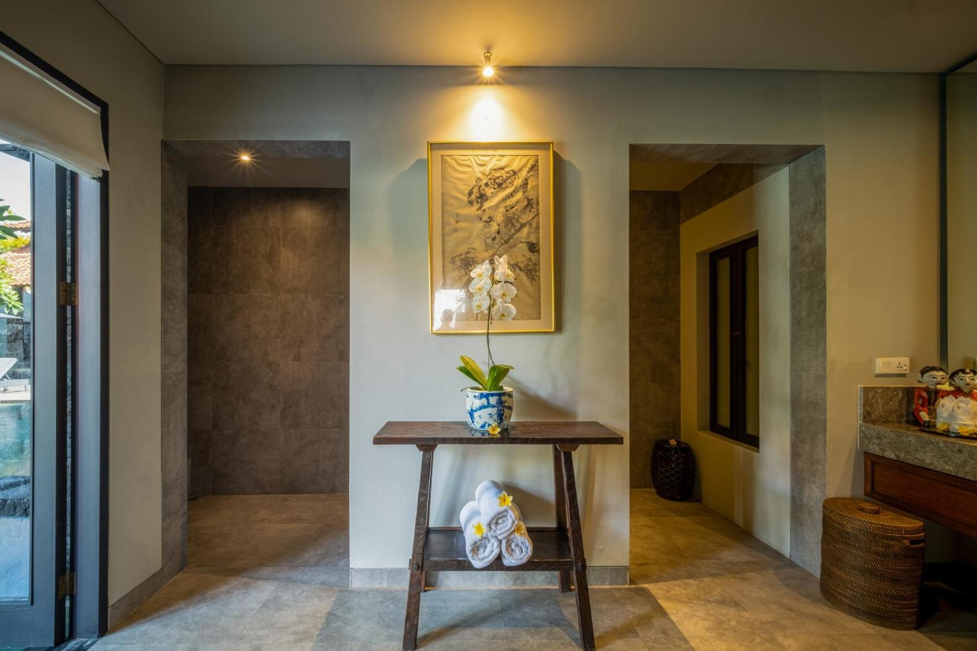 Villa De Suma - Fully Staffed Luxury Villa, Walk To The Beach! 塞米亚克 外观 照片