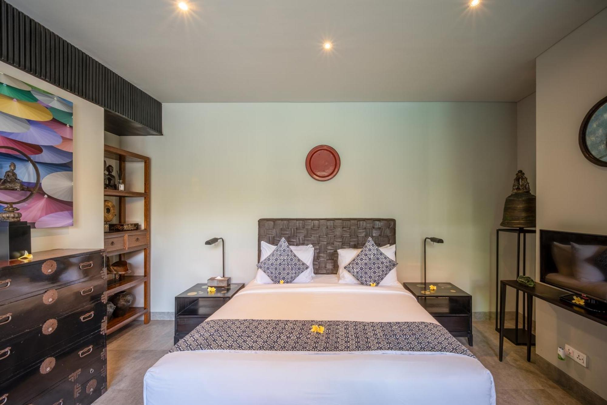 Villa De Suma - Fully Staffed Luxury Villa, Walk To The Beach! 塞米亚克 外观 照片