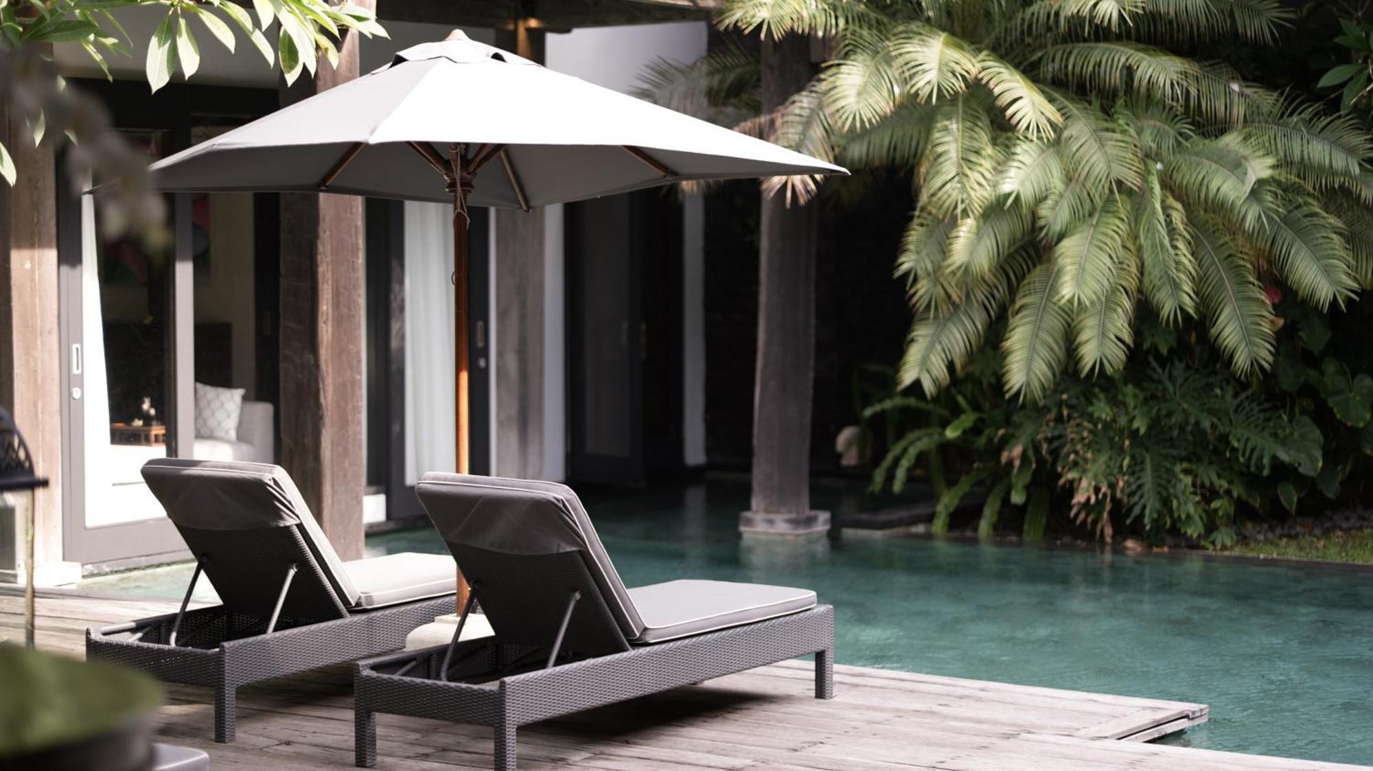 Villa De Suma - Fully Staffed Luxury Villa, Walk To The Beach! 塞米亚克 外观 照片
